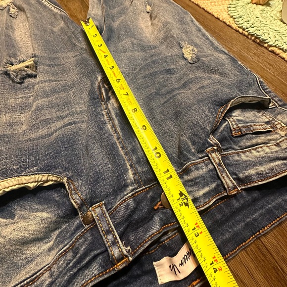 Between Us LA Designed Distressed Ripped Skinny Jeans‎ High Rise Frayed Hem 16 - Picture 8 of 14